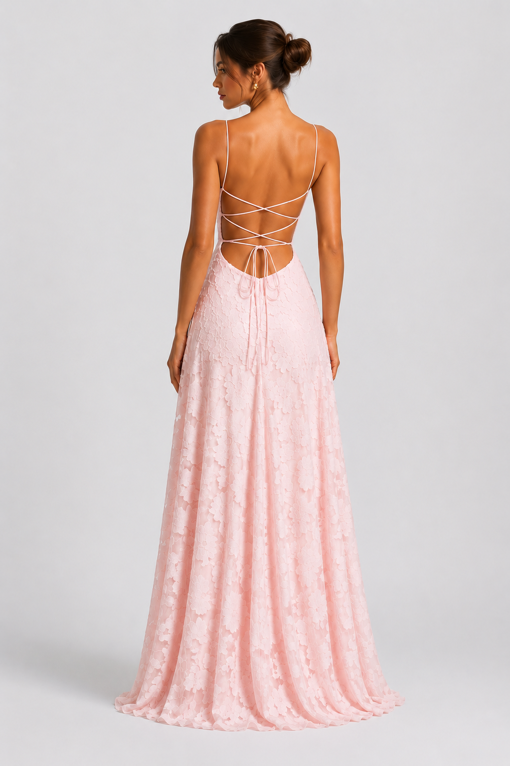 Robe Longue Élégante en Dentelle à Dos Nu