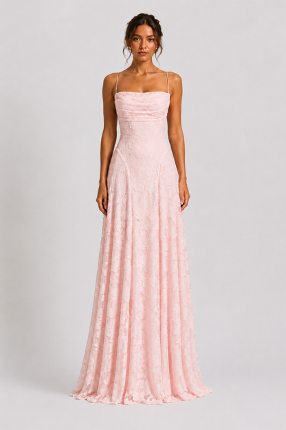 Robe Longue Élégante en Dentelle à Dos Nu